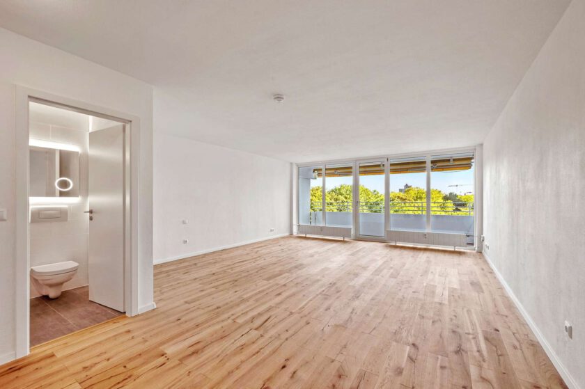 Großzügiger Wohn-, Ess- und Kochbereich