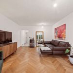 Wohn- und Esszimmer II