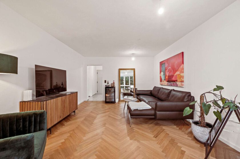 Wohn- und Esszimmer II